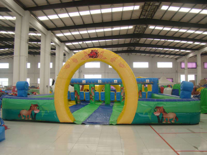 Аттракцион «Надувные скачки»
